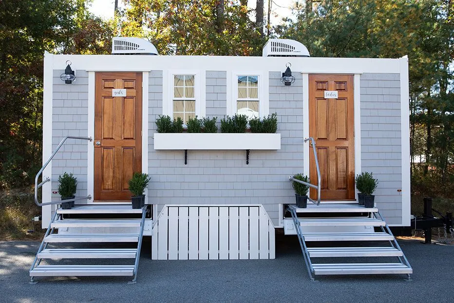 Wedding restroom units discretely staged at a venue in Oakley, California